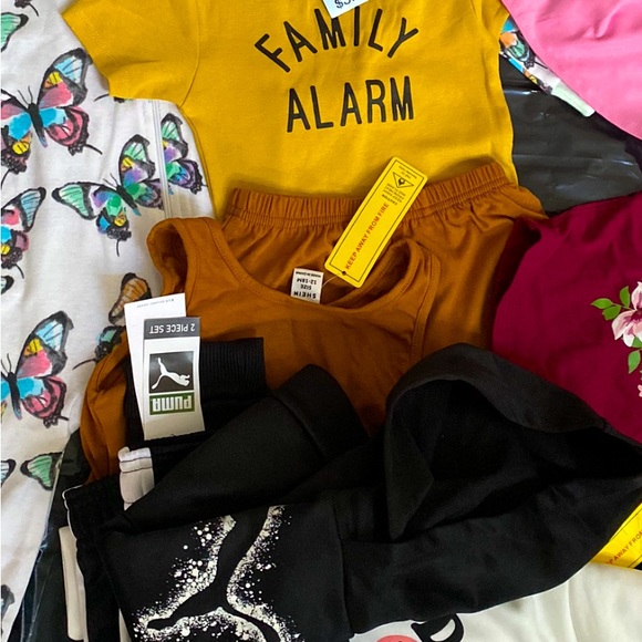 Girls 18-24 New Tags Still On Winter Bundle - Picture 1 of 13